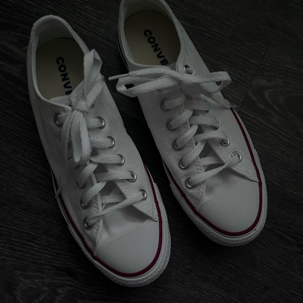 Classic Chuck Converse Women’s Size 8 w/Comfort Inserts Like New - Picture 4 of 6